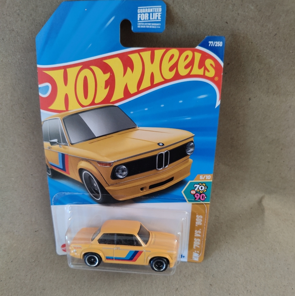 Hot Wheels - Picture 2 of 6